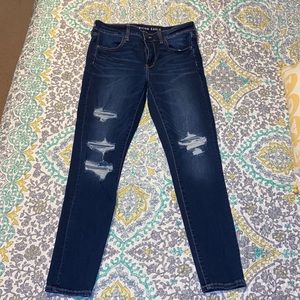American Eagle Next Level Stretch Distressed Jeggings